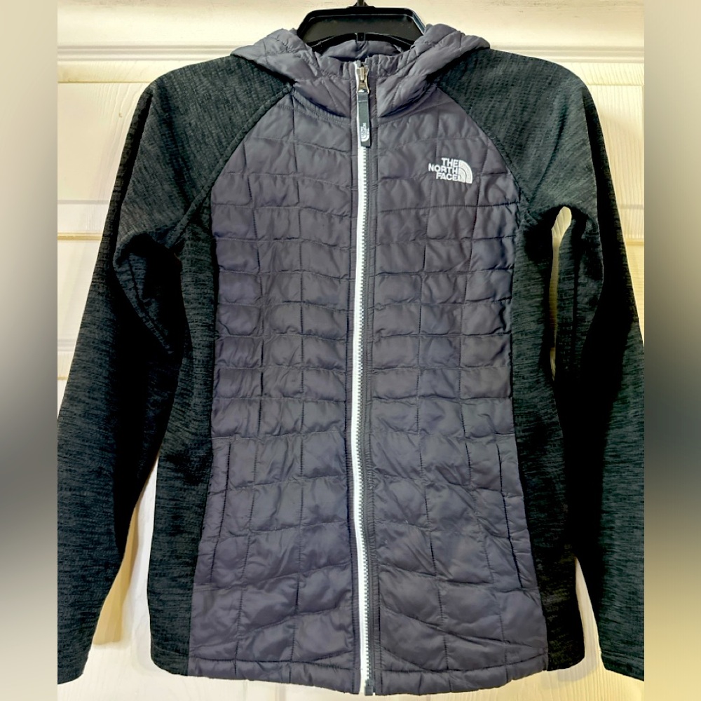 EUC The North Face Thermoball Girl's Full-Zip Hooded Blk Gray Jacket L 14-16